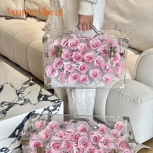 AM-PFE108 Ammy 33 Rosa Grande Preservata in Scatola Acrilica Design Elegante da Giardino per Romantica Festa della Mamma San Valentino Quadrata - Product Image 3