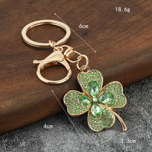 Lote de llaveros de hoja con diamantes de imitación y colgantes de trébol de cristal, adornos para bolso, regalo al por mayor para mujer, para llaves de coche, suministro de fábrica - Product Image 2