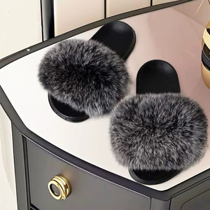 Pantoufles plates en laine, chaussures anti-fourrure de renard, version coréenne des <span class=keywords><strong>tongs</strong></span> pour l'extérieur, printemps et été - Product Image 1