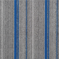 Dalles de moquette carrées en polypropylène (PP) à boucles, modernes et rayées, pour la vente en gros, usage commercial, bureaux, maisons, chambres et couloirs