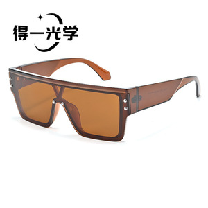 Square Frame <b>Sunglasses</b> UV400 PC Unisex Black - Product Image 5