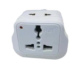 Hut Universal Travel Adapter All In One European And British Style <b>White</b> AC <b>Port</b> 100-240V ABS Material - Product Image 3