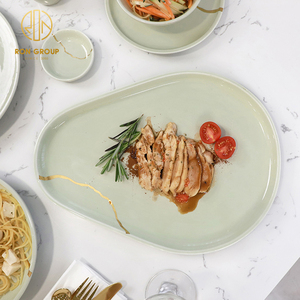 Vente chaude Nouilles Vertes <span class=keywords><strong>Dessert</strong></span> Traiteur <span class=keywords><strong>Service</strong></span> Alimentaire 13.5 Pouces <span class=keywords><strong>Assiette</strong></span> En Céramique pour Restaurant Commercial Dîner Couverts - Product Image 1