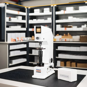 Durómetro Multifuncional de Alta Resistencia con Cuerpo de Hierro Fundido para Plantas de Tratamiento Térmico - Product Image 4