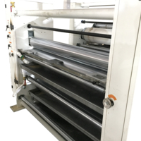 Machine de plastification de panneaux de papier, v, nid d'abeille