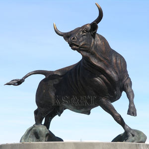 Statua del toro in bronzo a grandezza naturale completamente fusa in rame per la decorazione del centro città all'aperto che si sforzano della scultura di bue Bull - Product Image 2