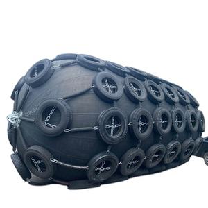 CE/ISO9001 sertifikalı tam boy Yokohama gemi Berthing/palamar için hortum ile şişme doğal kauçuk çamurluk - Product Image 1