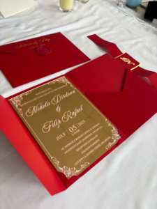 Carta de invitación para negocios <span class=keywords><strong>Visa</strong></span> Mariage Trifold Gold Mirror Impreso Acrílico Invitación DE BODA Sobre de lujo - Product Image 6
