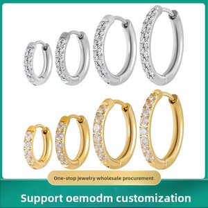 Pendiente de Aro de Titanio ASTM F136 con Circonita Cúbica de 2.5mm, Diseño Original para Mujer, Joyería para Perforación de Cartílago - Product Image 2