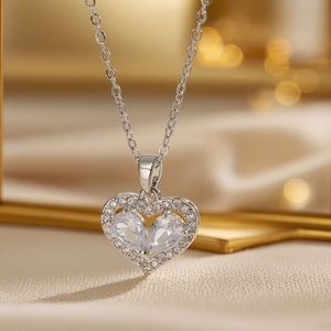 Collar De Acero Inoxidable Elegant Hollow Heart <b>Titanium</b> Steel Necklace for Women Girls Stainless Steel Collarbone <b>Chain</b> Jewelry - Product Image 3