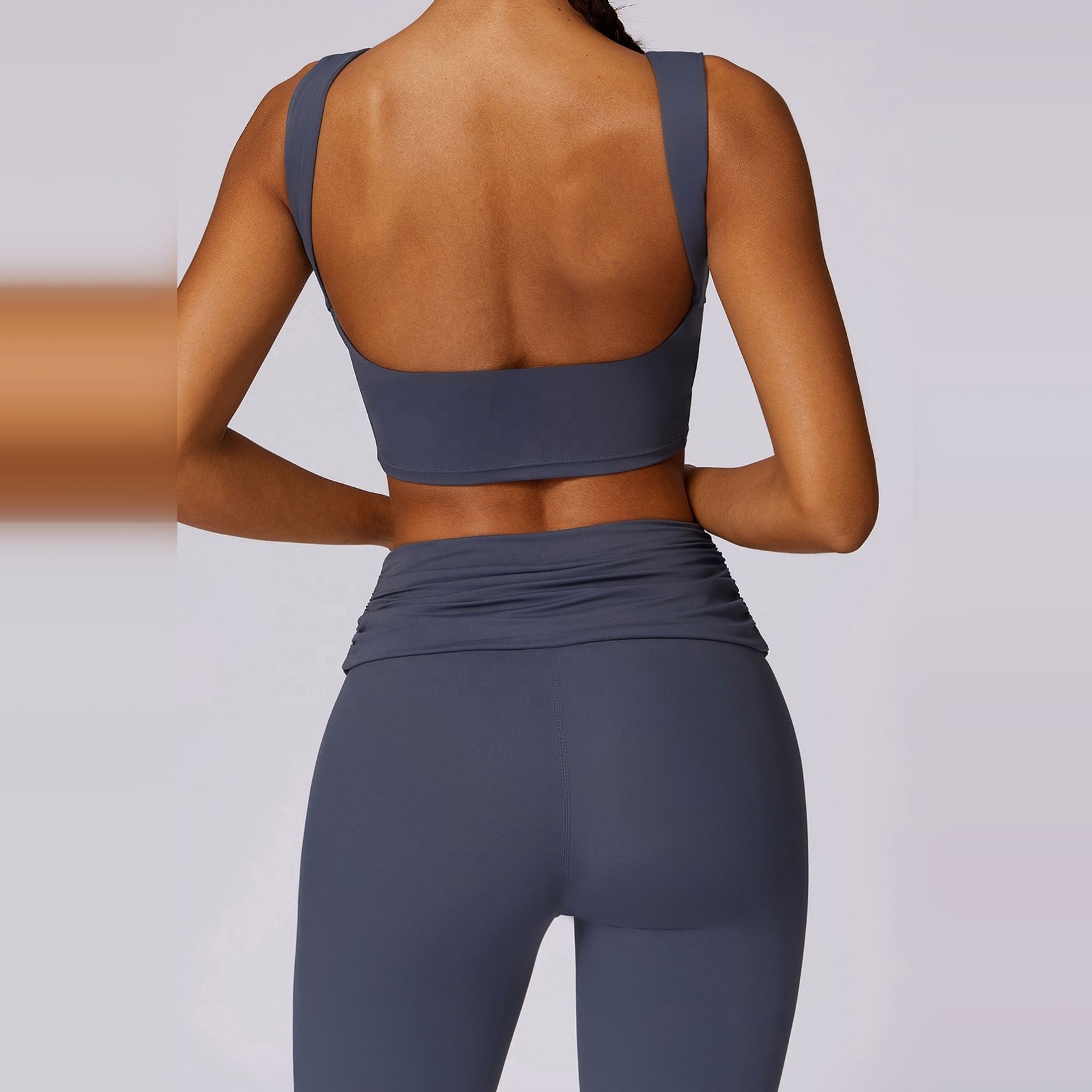 Comfortable Yoga Tank Top With Built-in Bra Quick Dry Fabric for Fitness and Gym