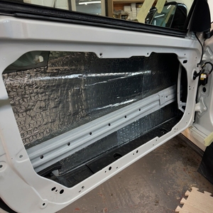 Chất lượng cao 3mm xe âm thanh deadening Mat BUTYL ô tô âm thanh deadener âm thanh tiếng ồn cách nhiệt và giảm chấn - Product Image 1