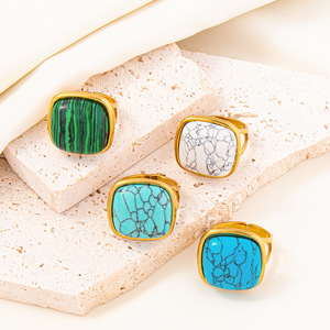 Bague géométrique carrée en pierre, ton or et argent, ajustable, bijou ouvert pour le doigt - Product Image 2