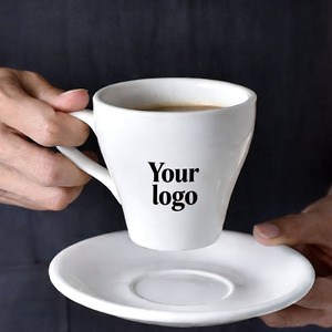Tasse à cappuccino en porcelaine promotionnelle avec logo personnalisé et soucoupe, ensemble moderne de tasses à café et à thé en céramique avec soucoupe - Product Image 1