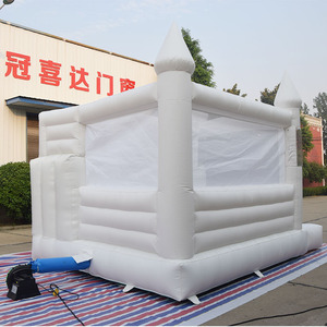 Château gonflable <span class=keywords><strong>Minnie</strong></span> pour extérieur, écologique, capacité 480 kg, garantie 2 ans, idéal pour mariages et événements. - Product Image 6