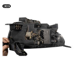 Proyector de Faro Delantero para Automóvil TUZHIHAO Foton Sauvana de Alta Calidad con Luz Direccional, Luz Alta/Baja, Piezas Originales para Automóvil - Product Image 2