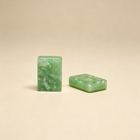 Jeu de Mahjong Thème Football Vert Jade – Plateau de Mahjong en Résine Marbrée Gravée – Tuiles Sportives pour Tournois et Jeu Décontracté