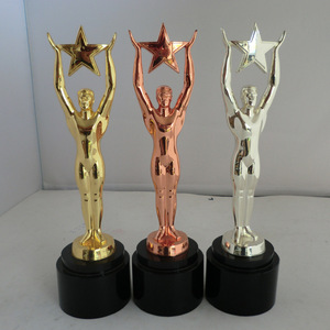 الرجل الراتينج الذهبي مع جائزة الكأس الكريستالية لحدث النجوم - Product Image 6