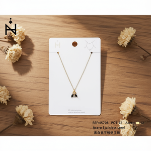 Collier avec pendentif abeille dorée en acier inoxydable pour femmes, bijoux à la mode, cadeau - Product Image 2