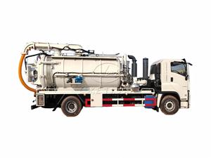 Prix du camion d'aspiration Isuzu avec pompe à vide MORO d'Italie, véhicule de transport de fosses septiques, hydro-excavatrices, fabricant de camions d'aspiration - Product Image 6