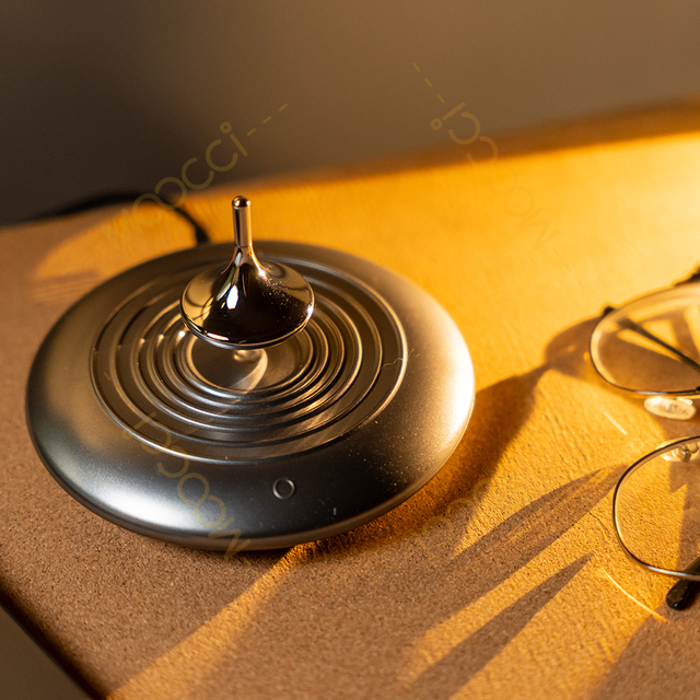 Customizable Magnetic Levitation Desktop Decoration Relaxation Toy OEM Gift for Cool Magnetic Levitation Spinner