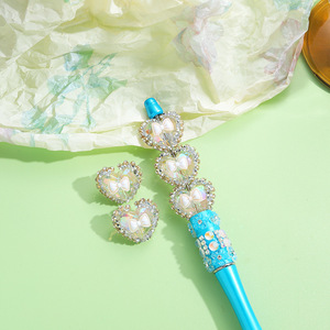 ลูกปัดอะคริลิคทำมือรูตรงลายดอกไม้รูปผีเสื้อสำหรับงานอุตสาหกรรมเครื่องประดับขนาด 20 มม. หลากสี ใช้สำหรับปากกาลูกลื่น - Product Image 4