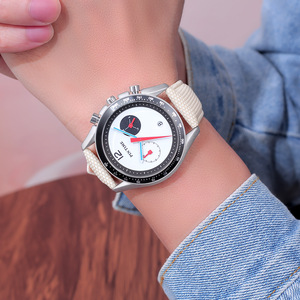 Nuevo reloj de cuarzo impermeable para parejas, moderno, con esfera grande, calendario luminoso, multifuncional y de alta estética. - Product Image 6