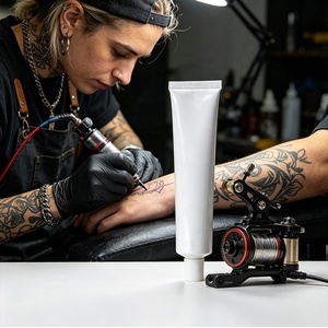Crème Tatouage de Qualité Supérieure, Effet Durable et Stable pour Salons de Tatouage et Instituts de Beauté – Approvisionnement Mondial - Product Image 4