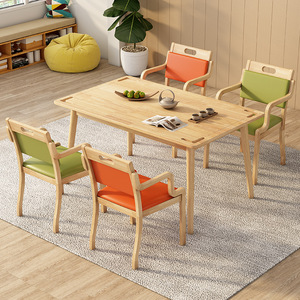 Juego de mesa y sillas de comedor, 4 piezas, muebles de madera duraderos para adultos mayores en residencias y apartamentos - Product Image 1