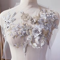 Applique brodée 3D fleur à coudre, patch de broderie de luxe robuste avec sequins, corsage cousu DIY pour mariée