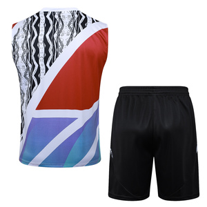 Chemise de compression sans manches avec short Haut à capuche réversible pour drapeau 7v7 Football ou maillot de football ou uniforme - Product Image 2