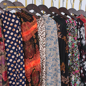 KingAAA pantaloni estivi per vecchi di seconda mano Stock da Thailand Shop prezzo all'ingrosso - Product Image 4