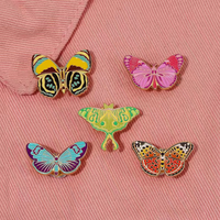 AiLi Broche en émail coloré papillon papillon Cartoon Insect Lepidoptera Specimen Brooch Metal Badge Decoration Pin