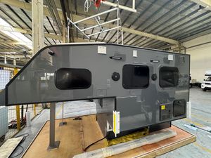 <span class=keywords><strong>Camper</strong></span> di Lusso Fuoristrada, Casa Mobile Personalizzabile <span class=keywords><strong>con</strong></span> Bagno e Cucina per Uso in Ogni Condizione Atmosferica - Product Image 5