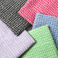 Tissu en tweed de printemps pour veste en tissu de couleur mélangée de style manteau pour filles vêtements en laine grossière en soie brillante tissée