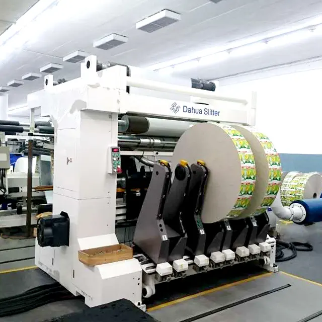 เครื่องควบคุม Slitter Rewinder ความเร็วสูงบรรจุภัณฑ์ของเหลวผลิตภัณฑ์นมปลอดเชื้อคณะกรรมการกระดาษลามิเนต