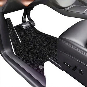 Tapis de sol souple 360 pour Tesla Model 3/Model Y OLIVER - Cuir Nappa de yacht sans solvant, silicone, tout compris, résistant à la saleté - Product Image 1