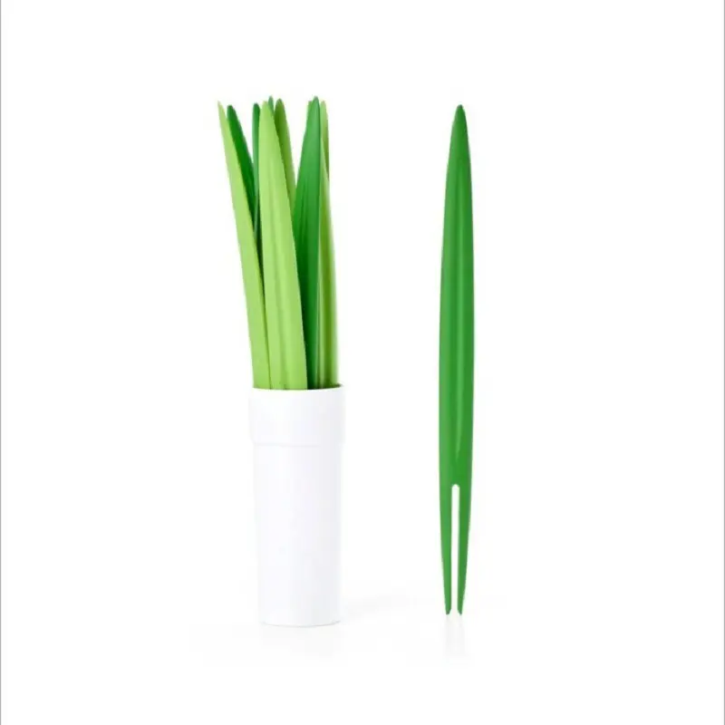 Creative cross-border ECO New bamboo leaves green 10pcs Fruit Fork Lunch Bento Box Cake Picks Accessories Unique Fruit Picker