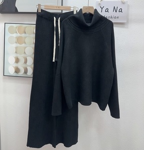 Set di Maglioni da <span class=keywords><strong>Donna</strong></span> e Abito Musulmano Invernale <span class=keywords><strong>Oversize</strong></span> Personalizzato a Tinta Unita Casual da Produttori di Abbigliamento - Product Image 4