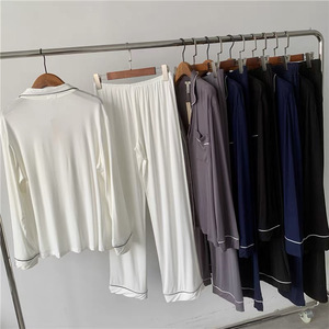 Pigiama da Donna Personalizzato con Elegante Confezione, Scollo a V, Motivo Floreale, Morbido Modal, Abbigliamento da Casa, Indumento Notturno Quotidiano per Signore - Product Image 2