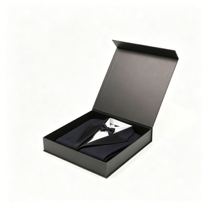 Caja de Regalo Magnética de Lujo para Ropa con Logotipo Personalizado, Caja Rígida Plegable Estilo Libro para Marca de Moda, Fabricante Mayorista - Product Image 1