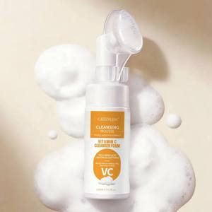 Espuma Limpiadora Profunda con Vitamina C de Marca Privada OEM, Limpiador Facial Suave e Iluminador para Piel Grasa, Control de Grasa con Glicerina, Marca Privada - Product Image 2
