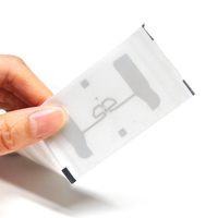 Étiquette RFID ISO18000 6C en nylon flexible satiné, étiquette textile tissée UHF pour l'entretien des vêtements