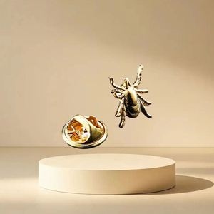 Chất Lượng Cao Tùy Chỉnh Mềm Men <span class=keywords><strong>Pin</strong></span> Huy Hiệu Máy Nhà Máy Bán Buôn Sáng Tạo Tùy Chỉnh Pins Khắc Carvin - Product Image 5