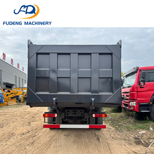 <span class=keywords><strong>Camion</strong></span> benne Sinotruk HOWO 6x4, 40T, Euro 2, 371HP, <span class=keywords><strong>occasion</strong></span>, avec grue de levage pour l'Afrique - Product Image 5