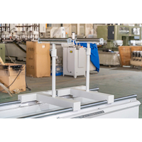 Brazo oscilante de alimentación 45 °   90 °   Máquina de Corte de Doble Cabezal para Perfiles de Aluminio y UPVC