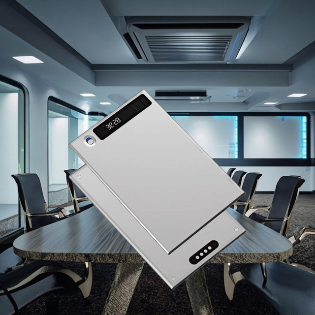 Ultra-Slim AI-Powered Smart Home Appliance Magnetic Clip Voice Recorder OLED Screen Voice Activated 21.5h MP3 32GB/64GB