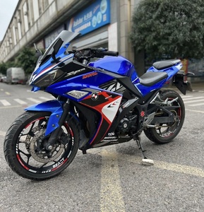 Moto sportive d'occasion <span class=keywords><strong>Kawasaki</strong></span> <span class=keywords><strong>Ninja</strong></span> V6 Style 400cc refroidie par eau, idéale pour les débutants, parfaite pour les trajets quotidiens - Product Image 3