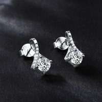 Parure de bijoux en argent S925 et moissanite, style luxe léger, comprenant boucles d'oreilles, collier et bague, pour femme, idéale pour mariage et soirée