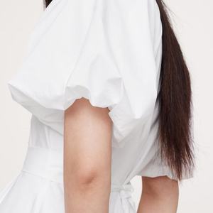 Nouvelles robes d'été pour femmes, robes décontractées élégantes et modestes, robes pour femmes à col en V profond, de haute qualité, à manches courtes et lanternes, mini robe - Product Image 6